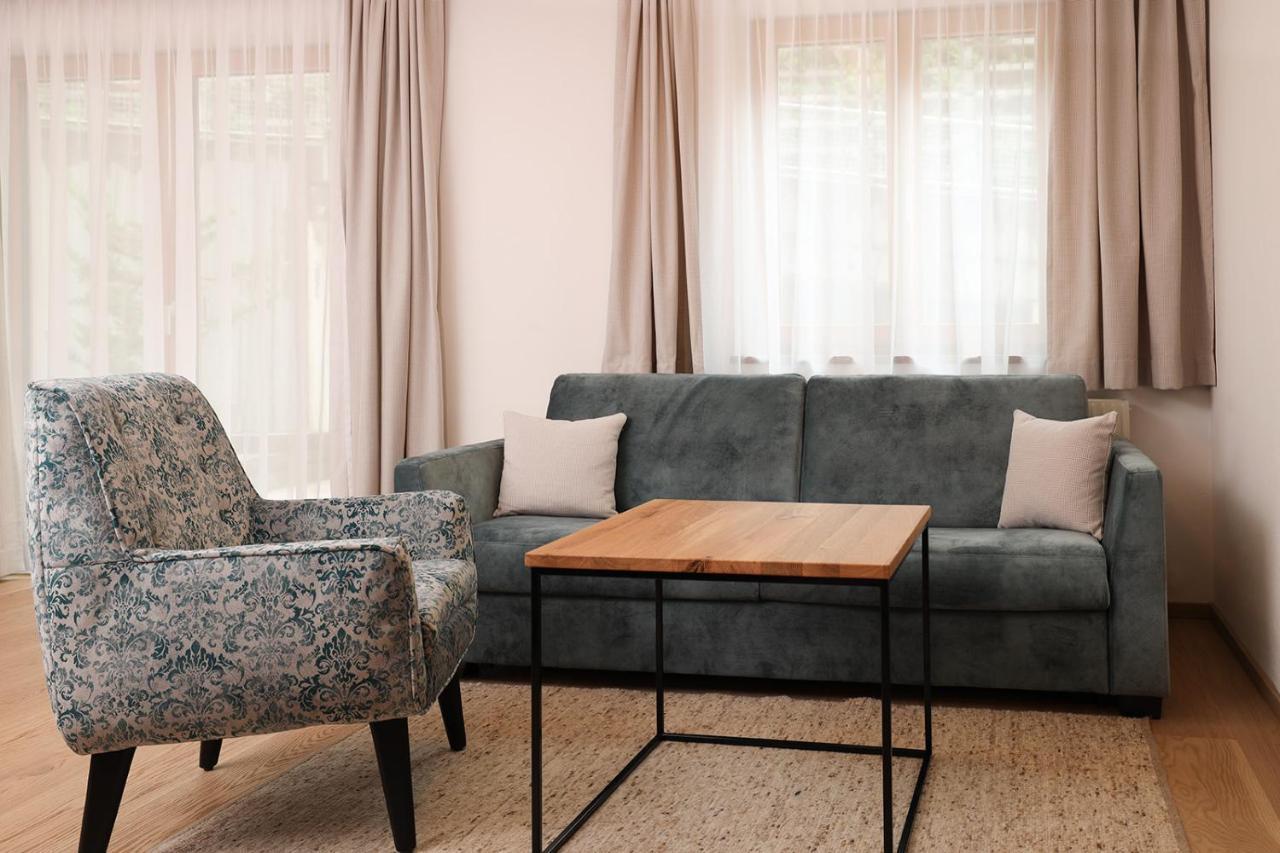 Living Central Grossarl Bagian luar foto