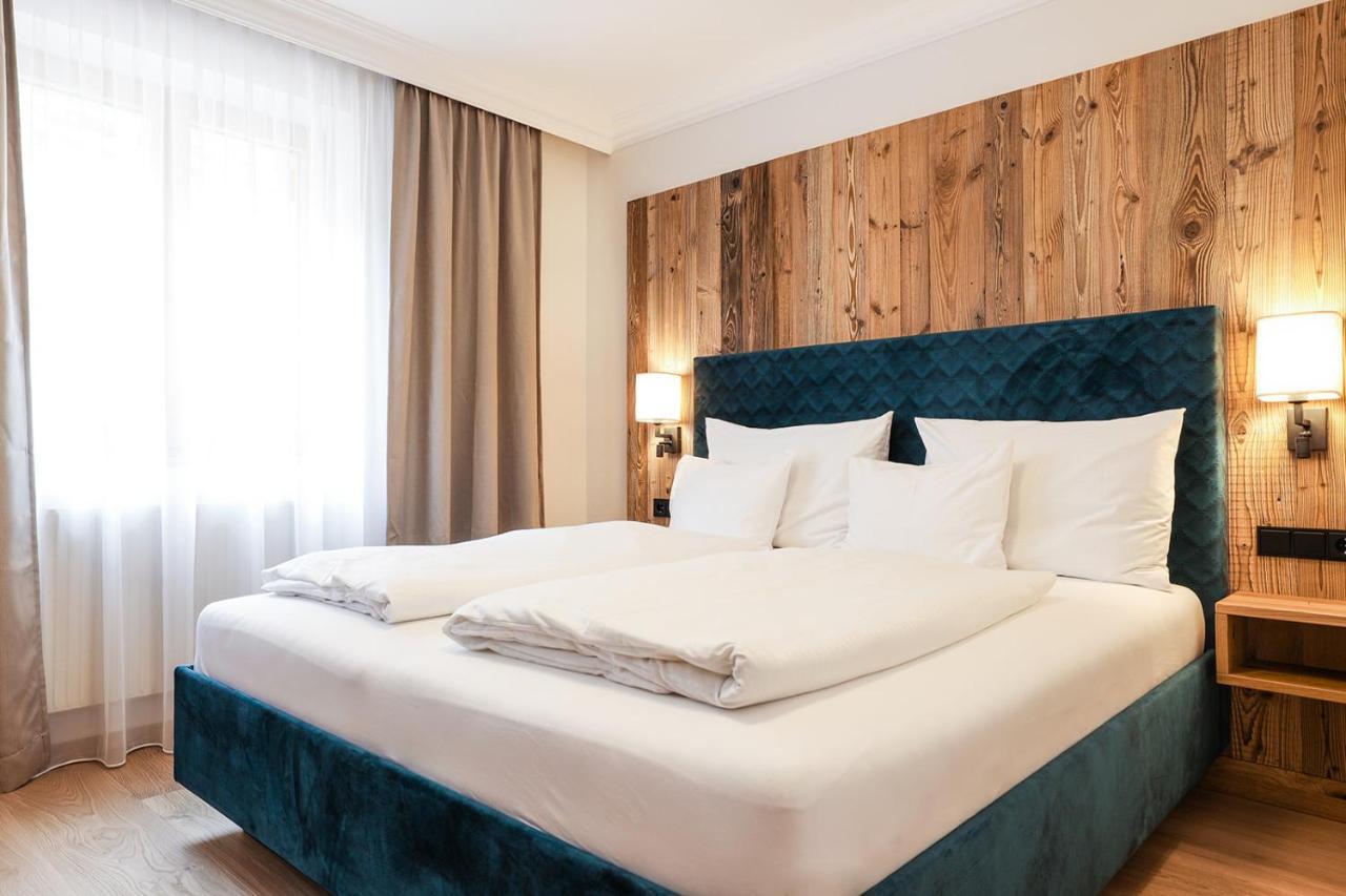 Living Central Grossarl Bagian luar foto